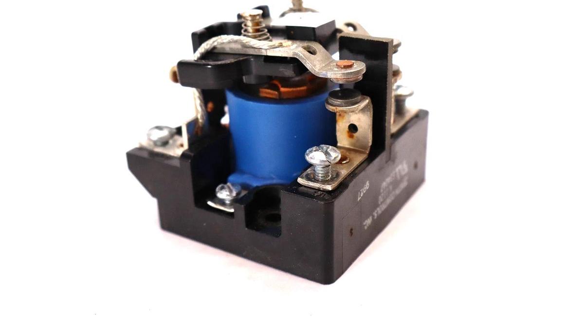 Used (Lot of 2) ZENITH CONTROLS K-1120 , K1120 120V Control Relay