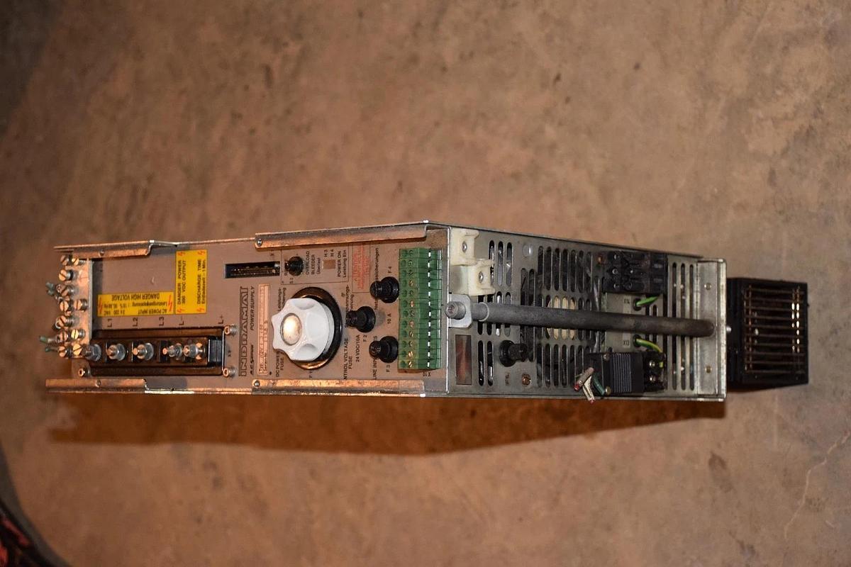 Used INDRAMAT KDV1.3-100-220/300-115 100A AC SERVO POWER SUPPLY DRIVE