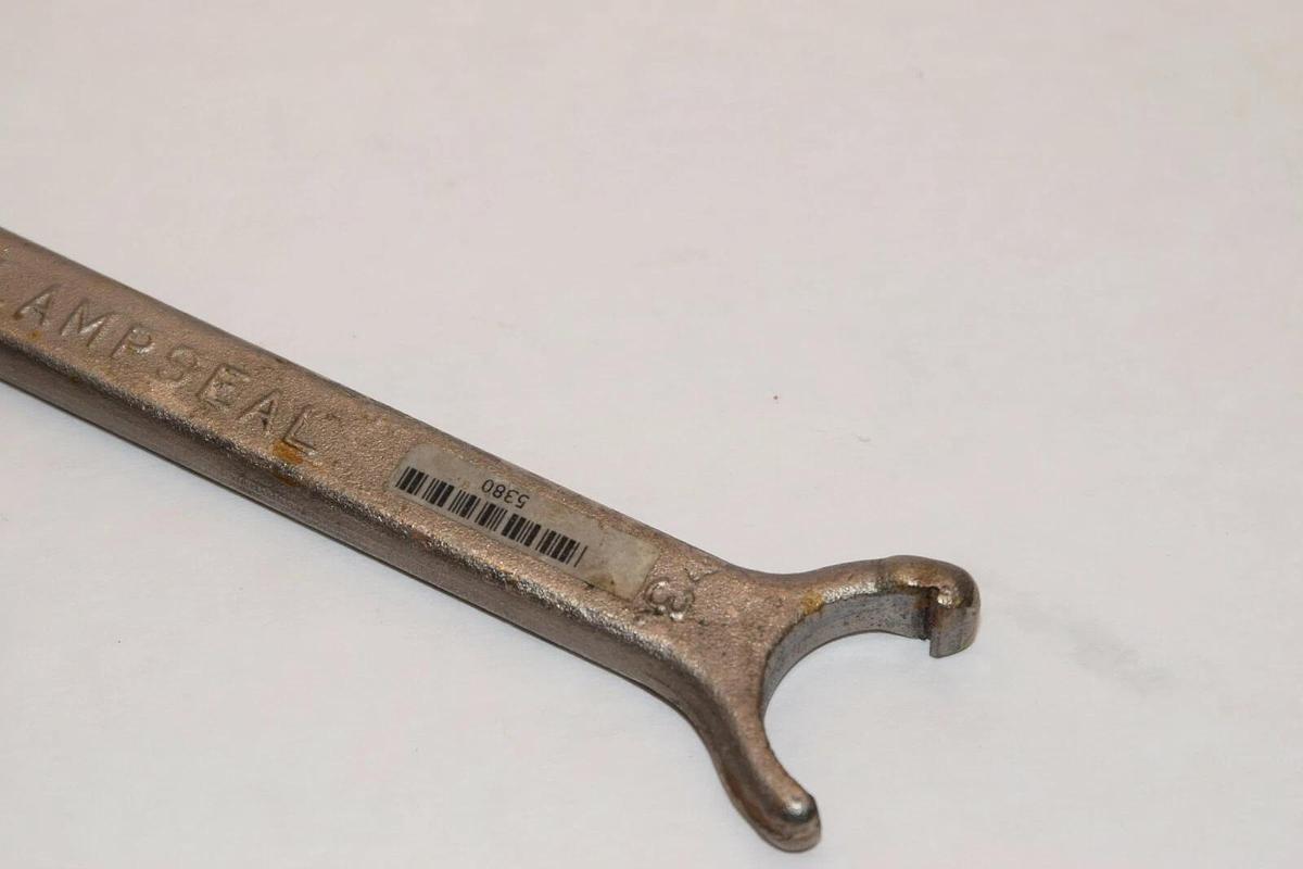Used CLAMPSEAL No. 3 & No. 5 Packing Gland Hook Spanner Double Sided