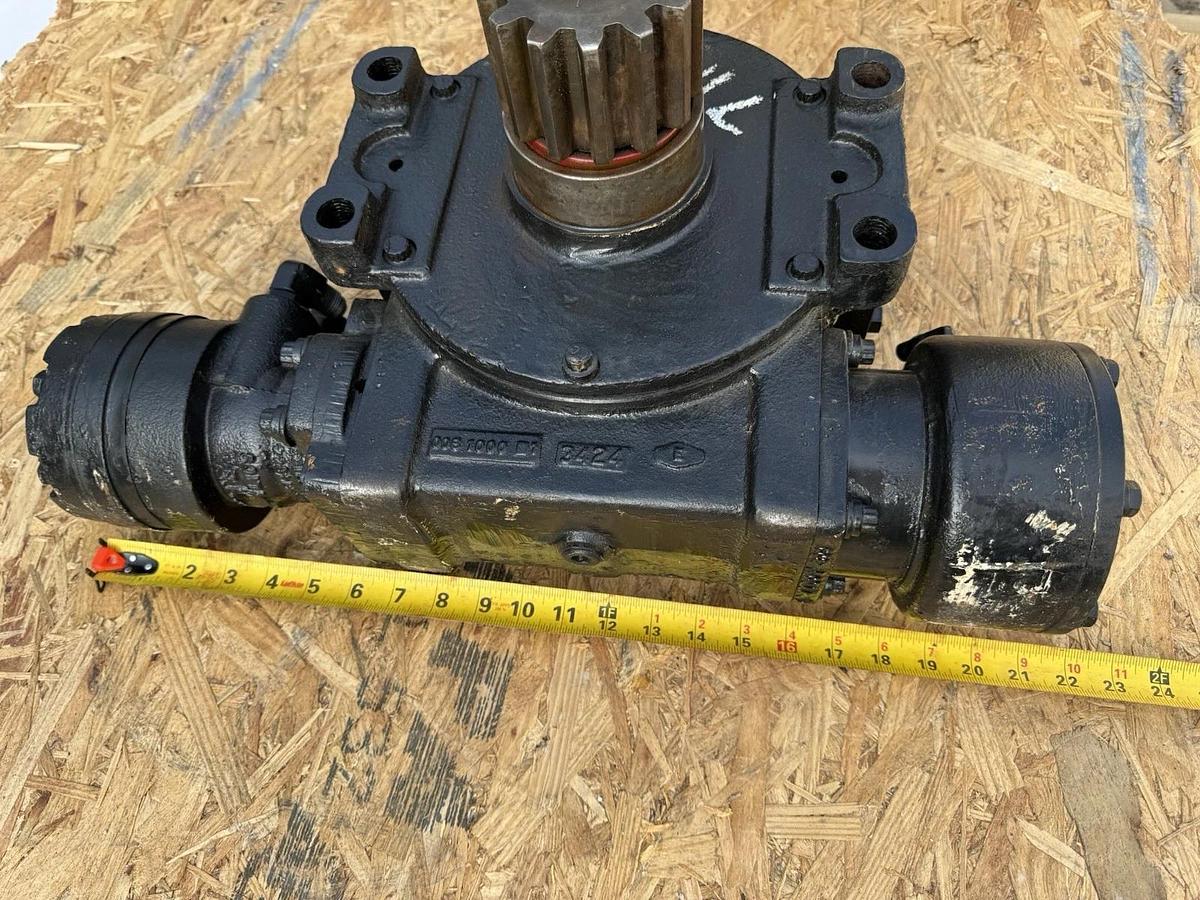 Used Altec Gear Products Worm Gear Box Gearbox 008-000125-1  008-50077 RE1208020F