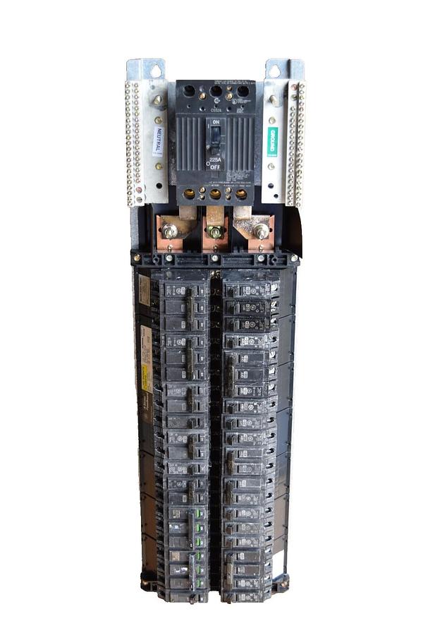 Used General Electric GE A Series Panelboard Interior AQL3422ATX AXB4M9 3ph 4w 225A