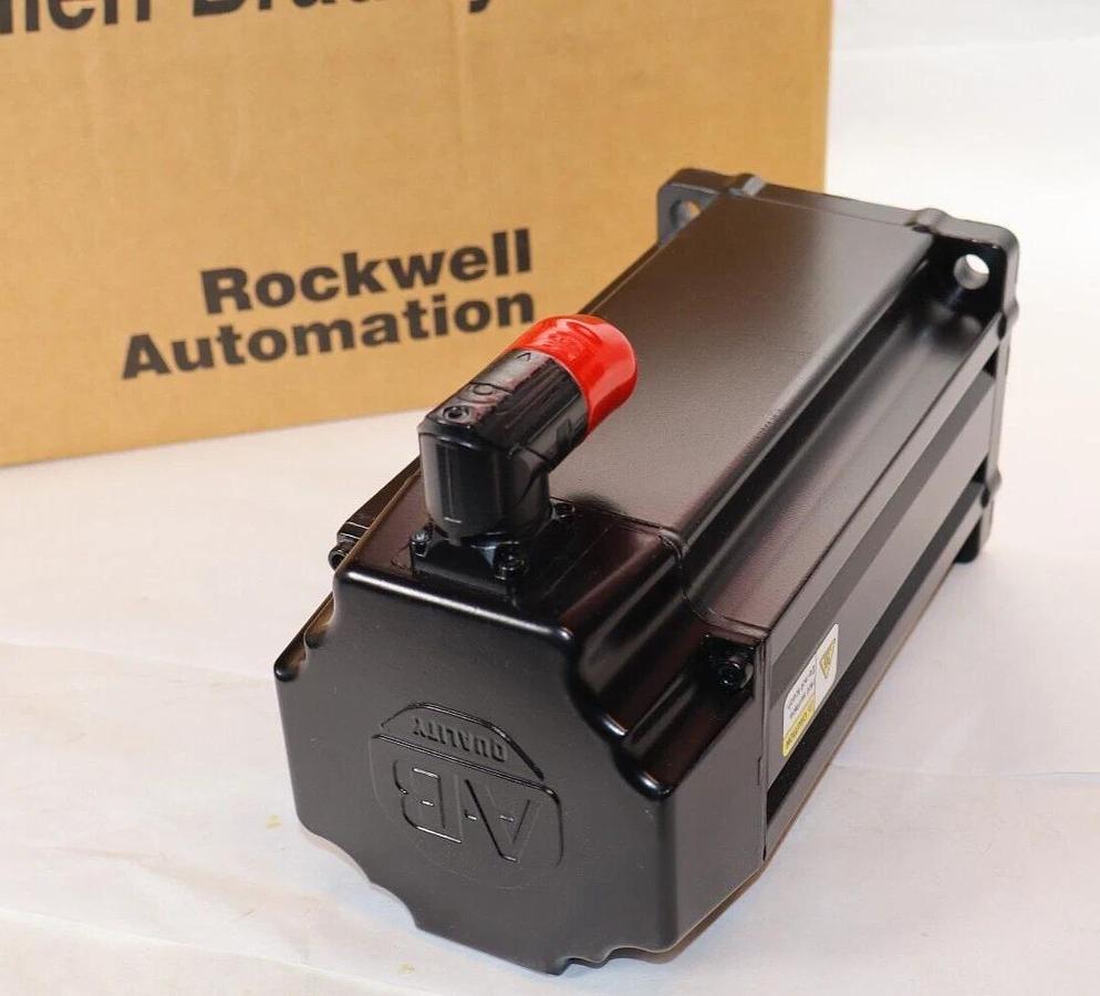 ALLEN BRADLEY Kinetix VP Servo Motor VPL-B1303F-CK14AA 3ph 2.82kw 3.78hp NEW