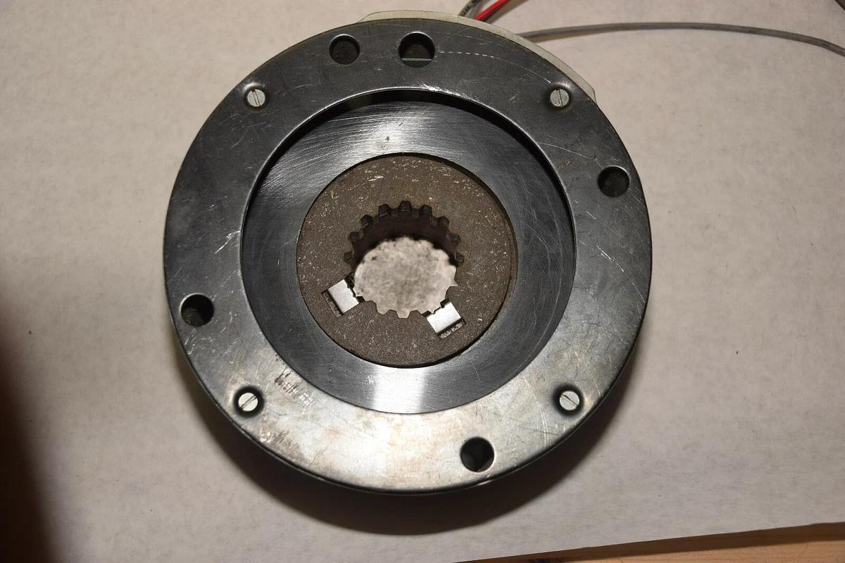 New Reliance Duty Master Motor Brake Unibrake 56DBSC-3 230/460v 3lb 031353