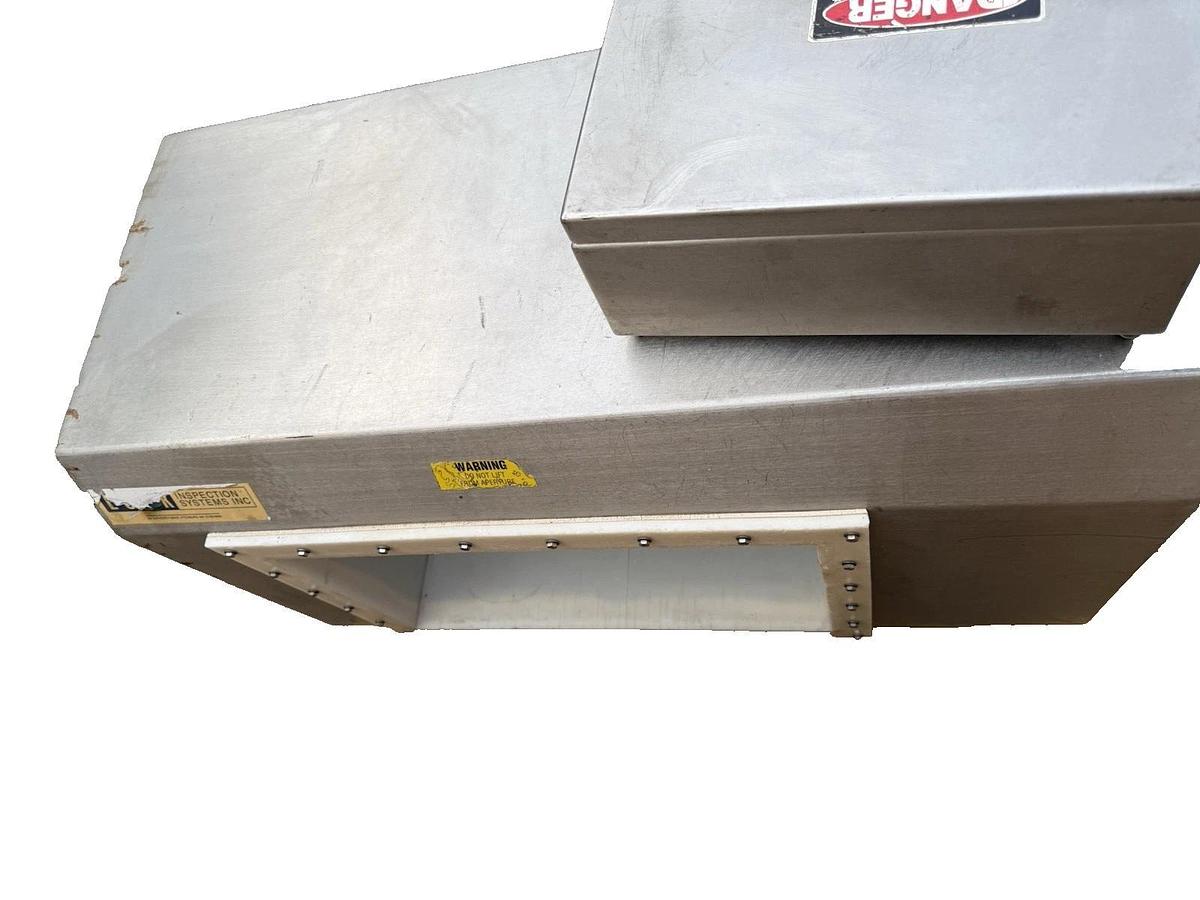 Used Lock Inspection Systems MET30+ Metal Detector for Conveyor  19-1/2" X 11-1/2"