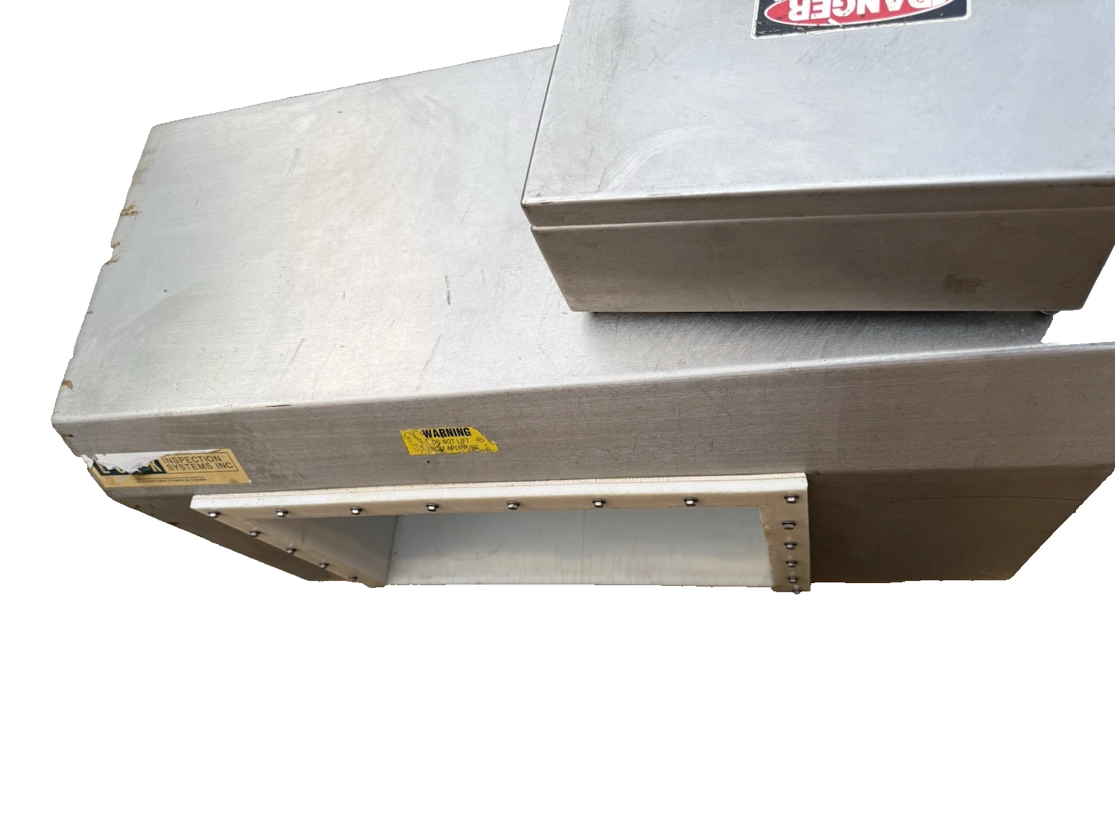 Used Lock Inspection Systems MET30+ Metal Detector for Conveyor 19-1/2" X 11-1/2"