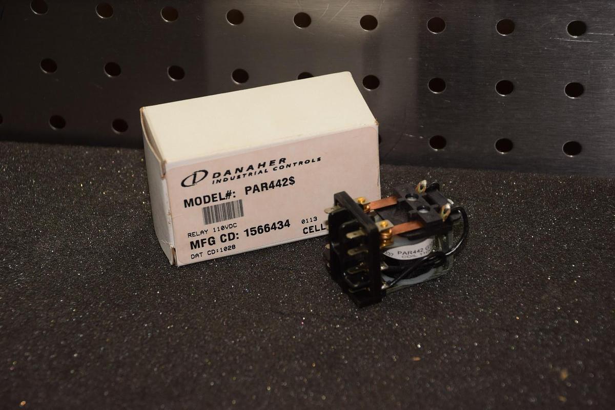 DANAHER PAR442 PAR442 G10 1566434 110VDC COIL RELAY NEW