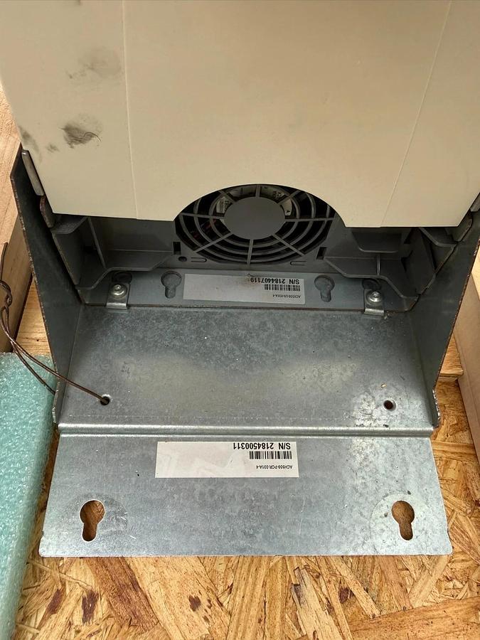ABB Drive ACH580-PCR-044A-4+B056 3ph 480v ACH580PCR044A (NEW take out)