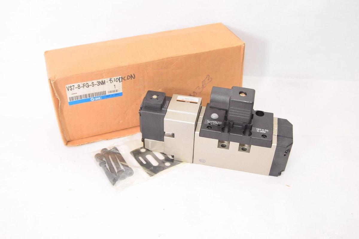 (NEW) SMC VS7-8-FG-S-3NM 81011C0N 24Vdc Coil Pneumatic Solenoid Valve