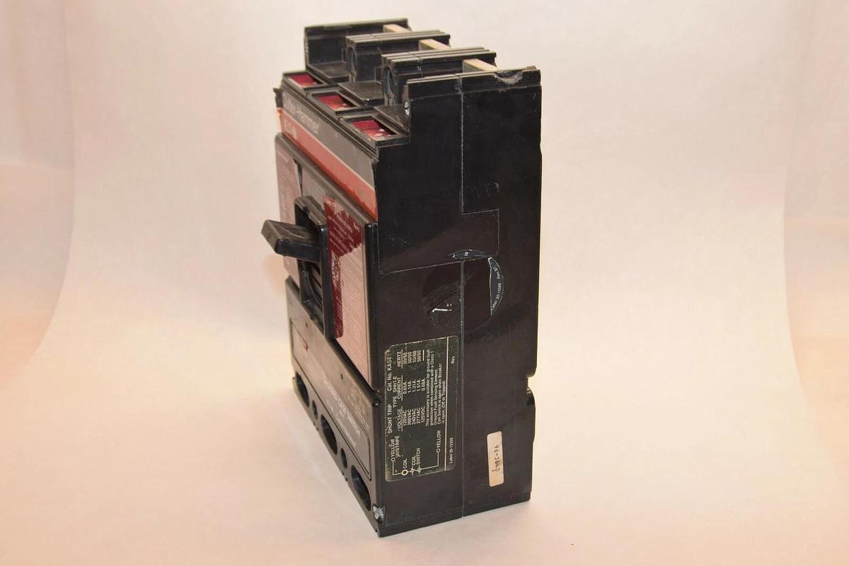 Used CUTLER HAMMER LS36060YE 600A 600 Amp Model F 3P Molded Case Switch Breaker