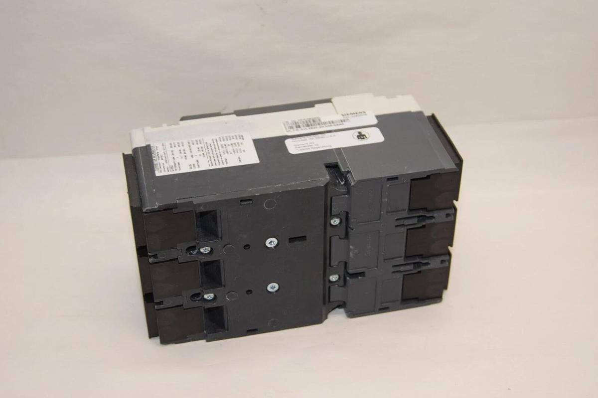 (New) SIEMENS Breaker  HFK3B200L 200A 200 Amp 3VL3520-2KN38-0AA0 200 A