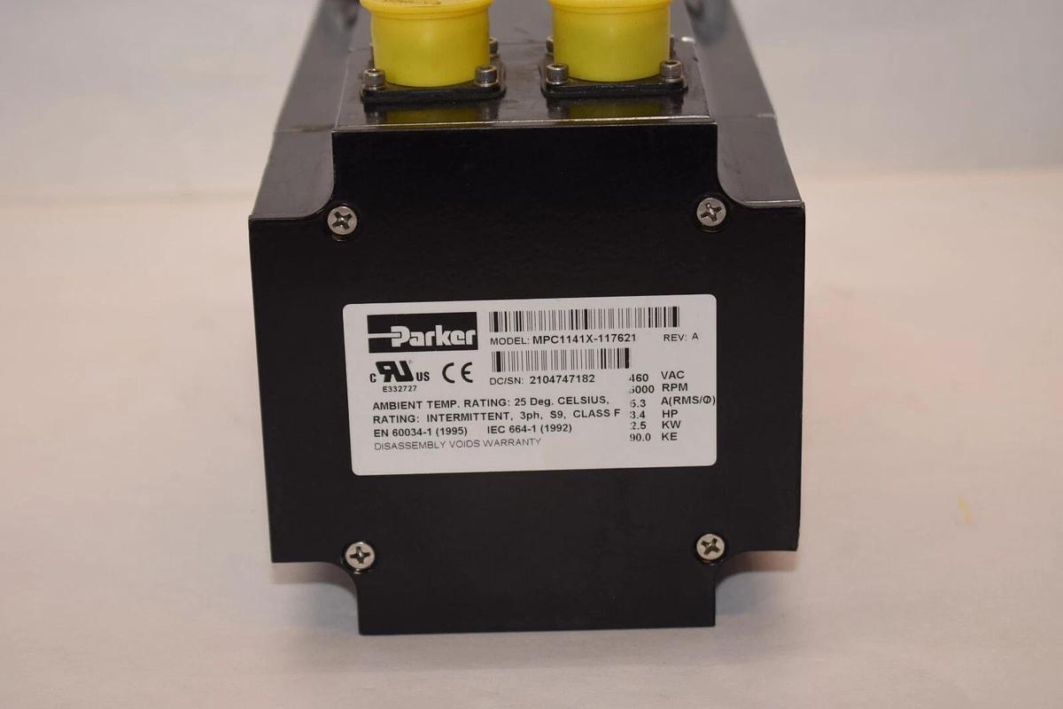 PARKER MPC1141X-117621 Servo Motor 3ph 460v 3.4hp 2.5kW MPC1141X117621 A (NEW)