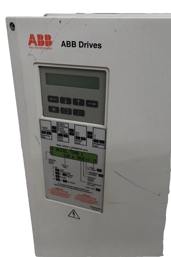 Used ABB Drive ACS500 ACS501-025-4-00P51 440-500vac 3p ACS501-025-4-00P51 25hp 30hp