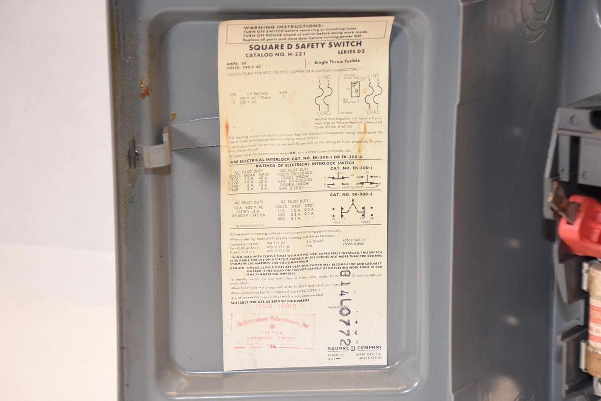 Used SQUARE D Safety Switch H-221 H221 30Amp 30 Amp A Ser D2 240V
