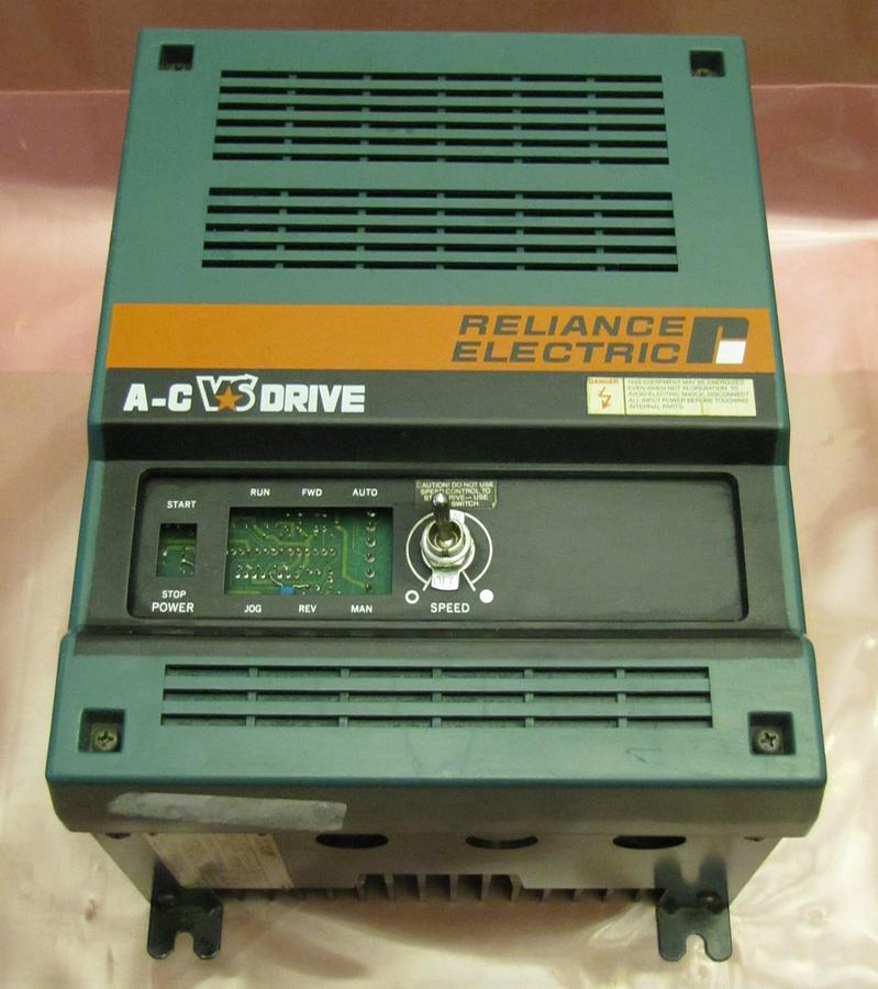 Used RELIANCE ELECTRIC AC VS DRIVE 2HP 1AC2102 1AC2102-ZK-024  208-230V 2 HP