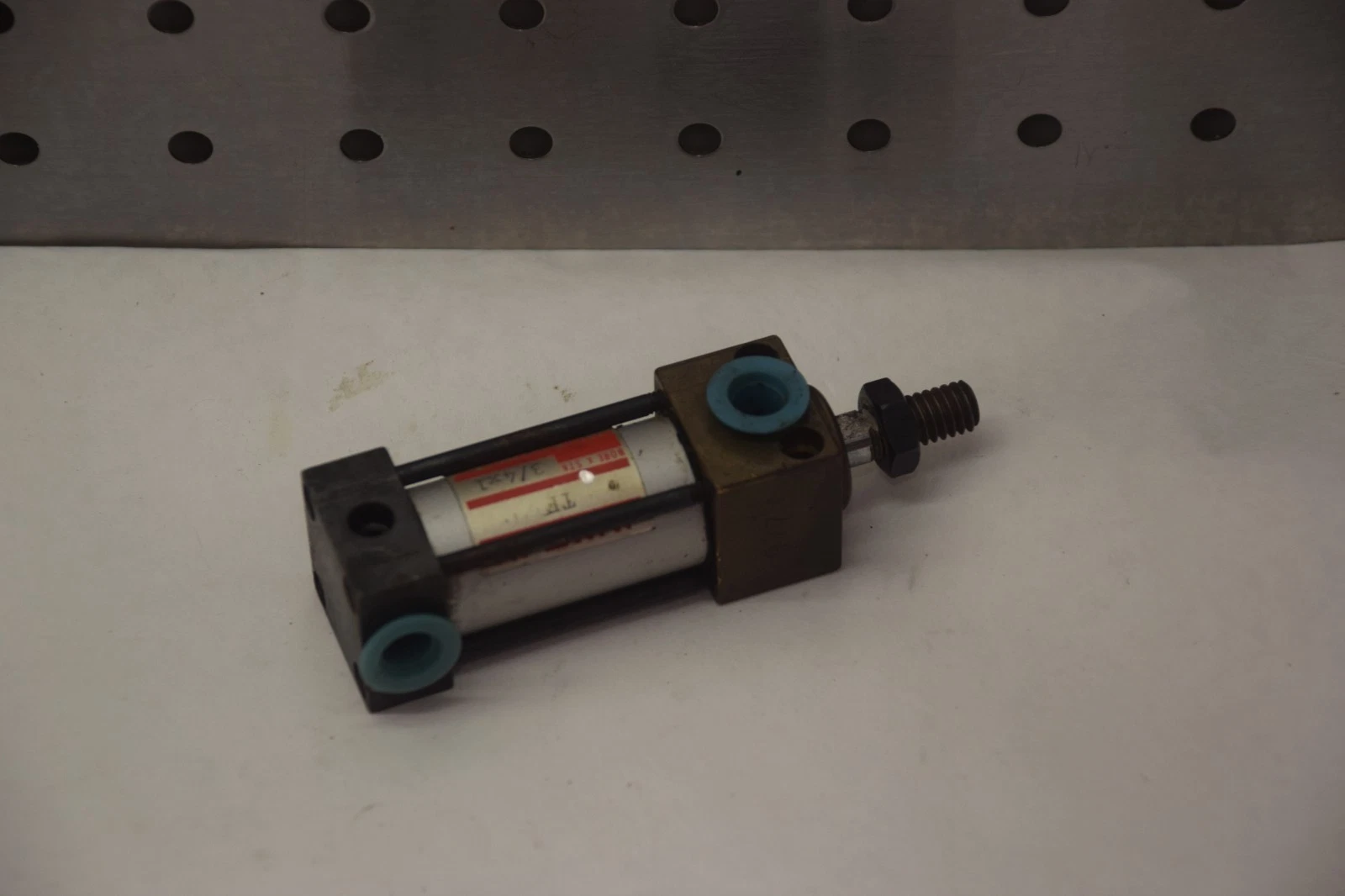 MOSIER INDUSTRIES TF 3/4X1 1" STROKE 3/4" BORE SINGLE ACTION CYLINDER NEW