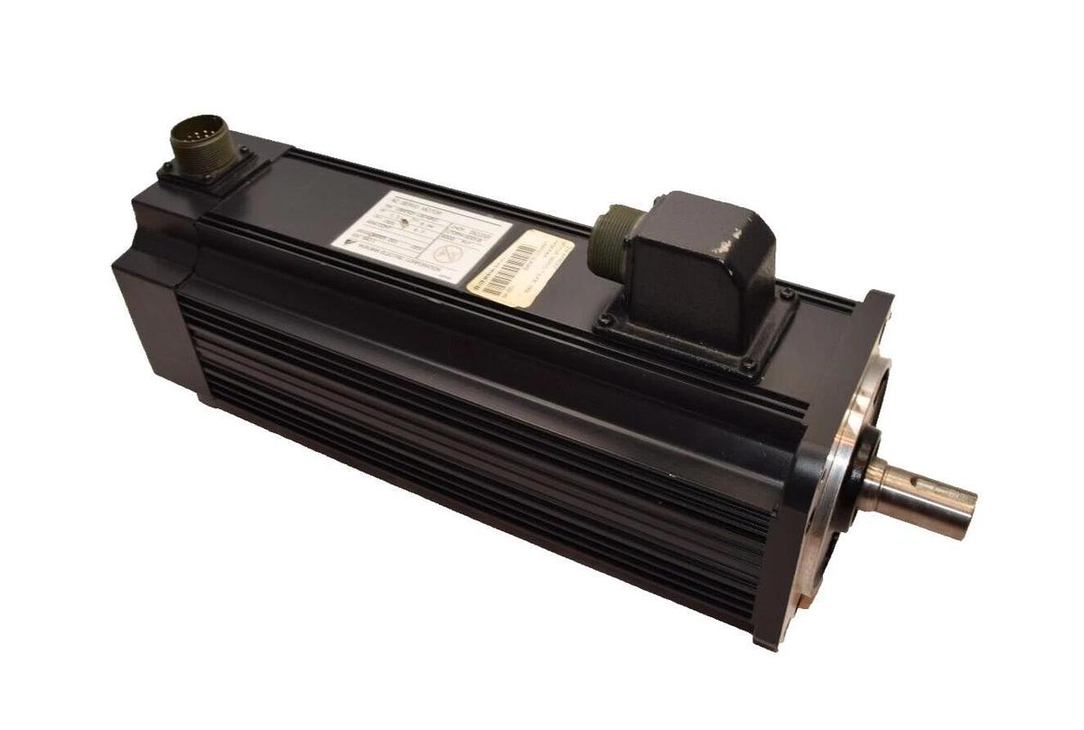 Used Yaskawa AC Servo Motor USAFED-13CA2KE 1.3kW w/ UTOPH-600VB encoder