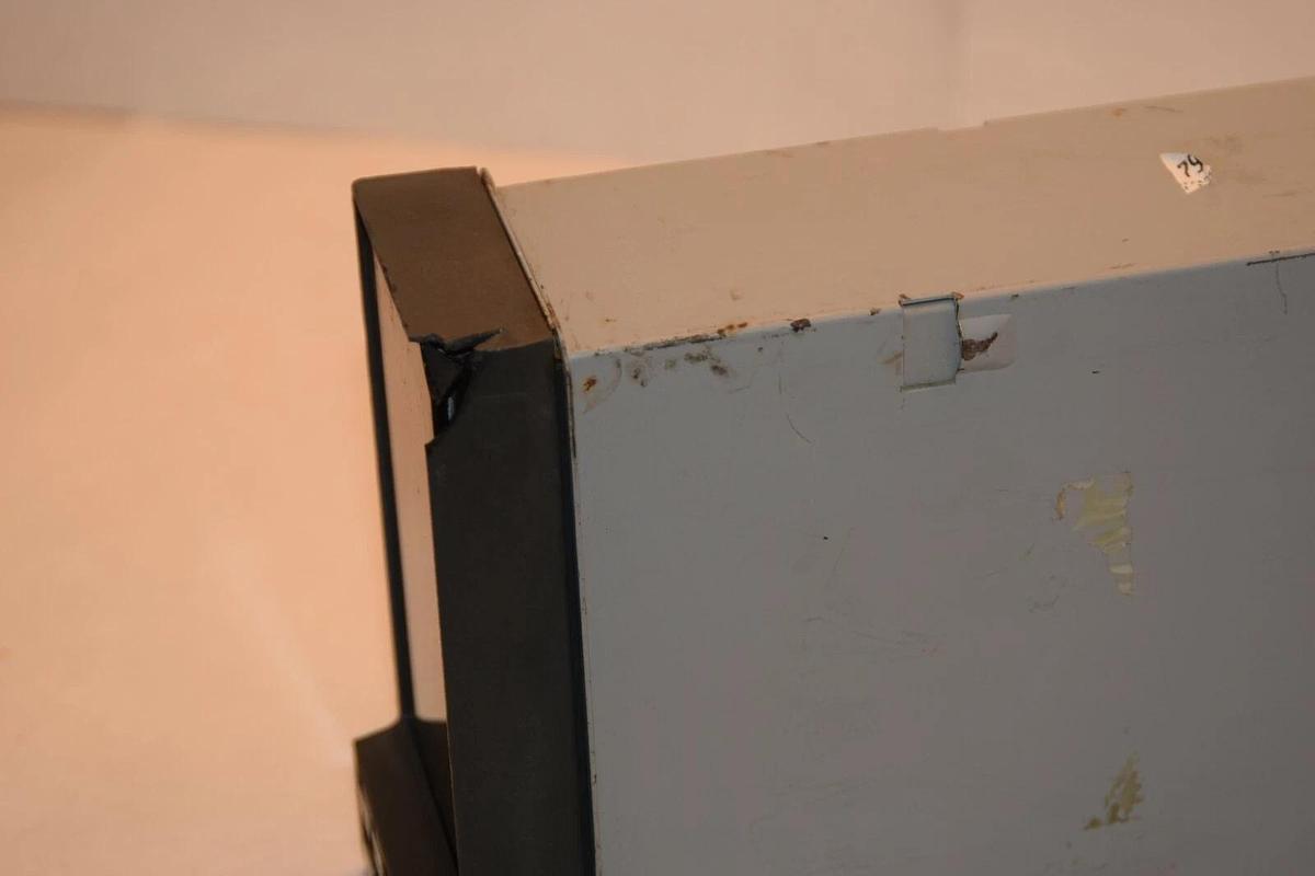 Used FOXBORO 760CNA-AT 120Vac 50/60Hz Micro Single Station Controller