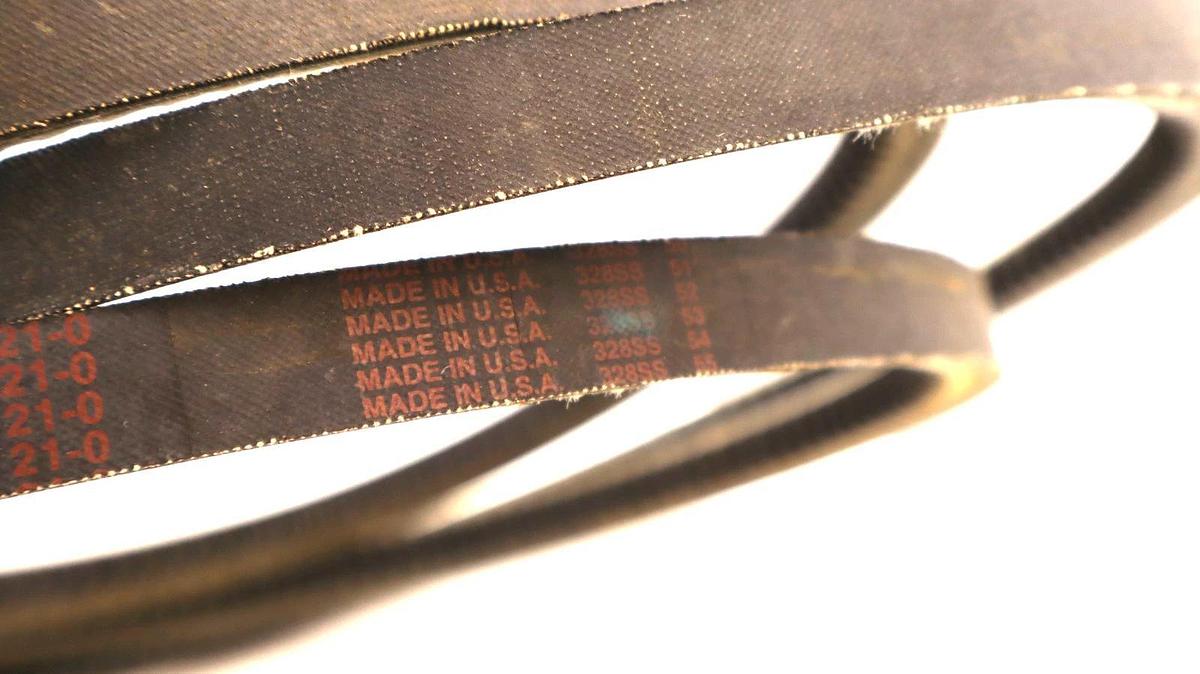 (NEW) GATES BX93 , BX-93 Cogged Tri-Power V-Belt USA