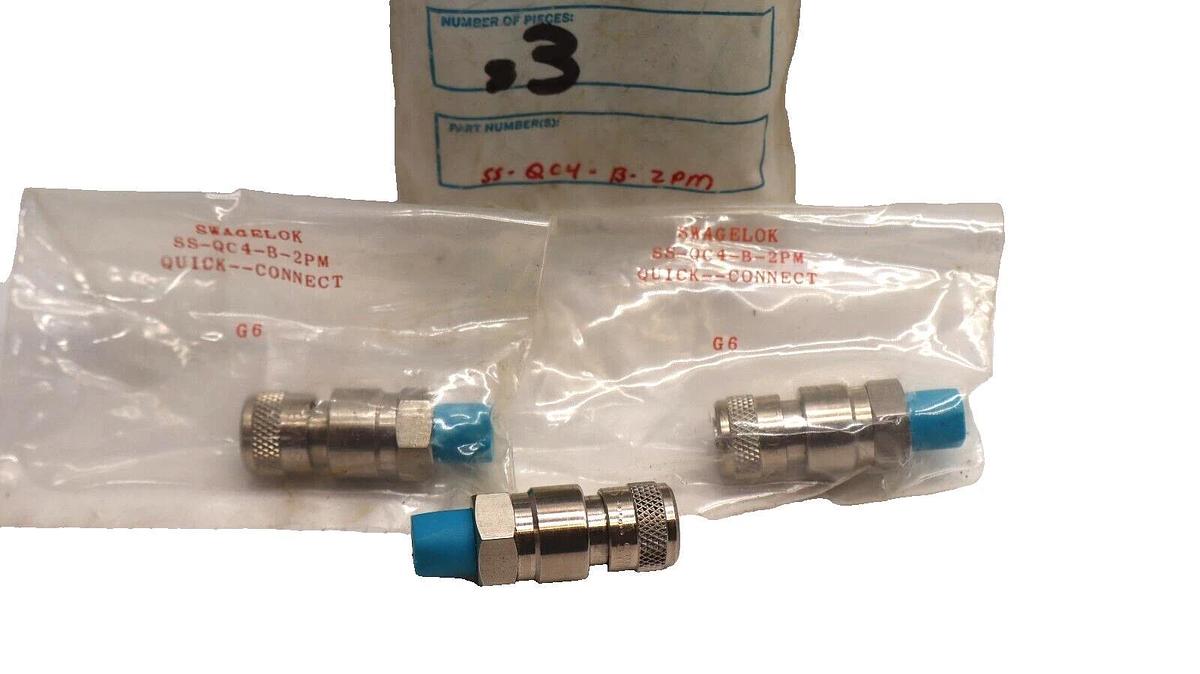 (NEW - Lot of 3) ) SWAGELOK SS-QC4-B-2PM Quick Connect Pipe Body
