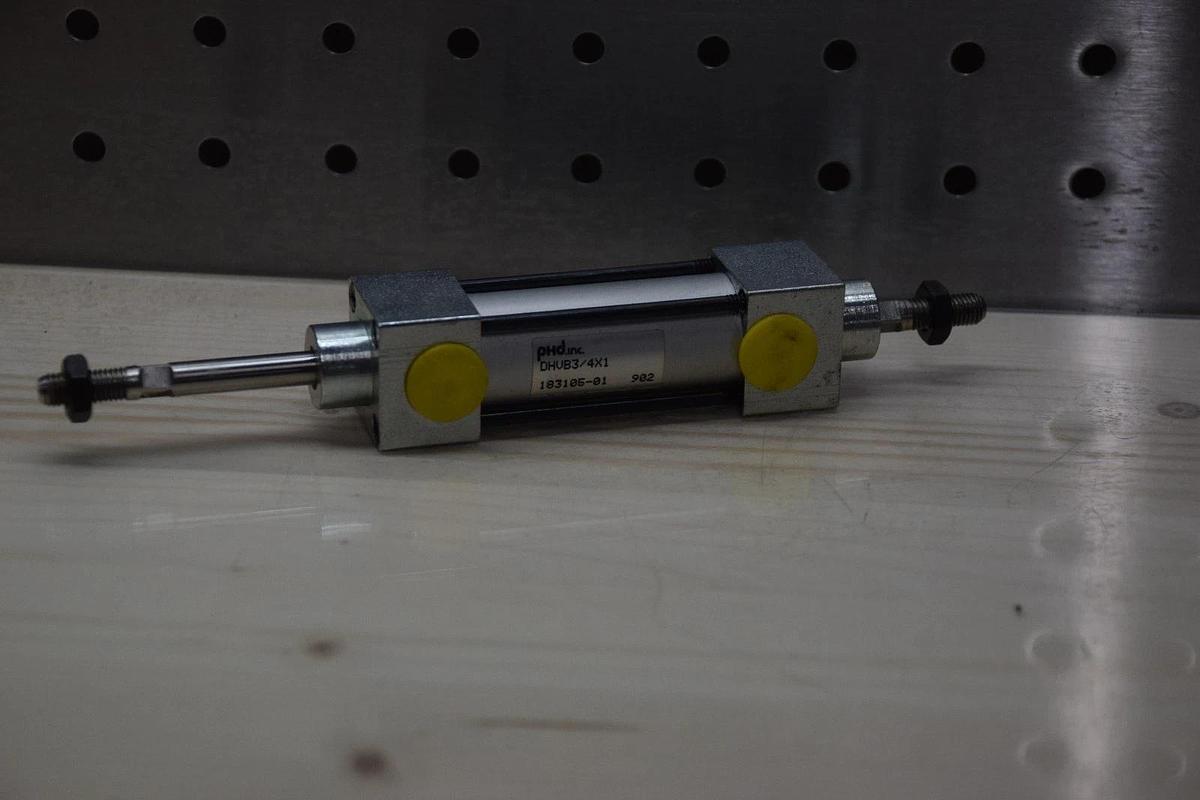 PHD DHVB 3/4 X 1 0154695-01 PNEUMATIC CYLINDER NEW