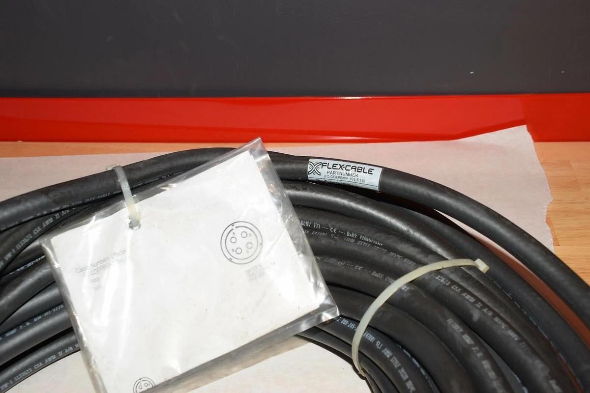 NEW FLEX-CABLE FC-CDFPBMP-10S-E110 SERVO MOTOR CABLE