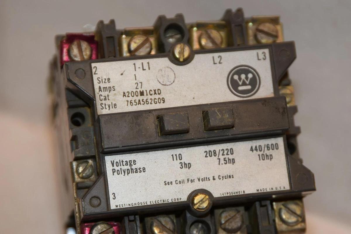 Used WESTINGHOUSE A200M1CXD 27A Size 1 110V 480/440V Coil Contactor