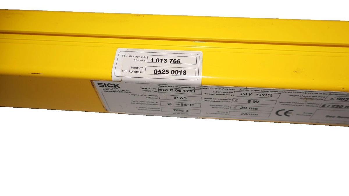 Used SICK Safety Light Curtain MSL EMITTER MSLE-05-1221 24V MSLE051221