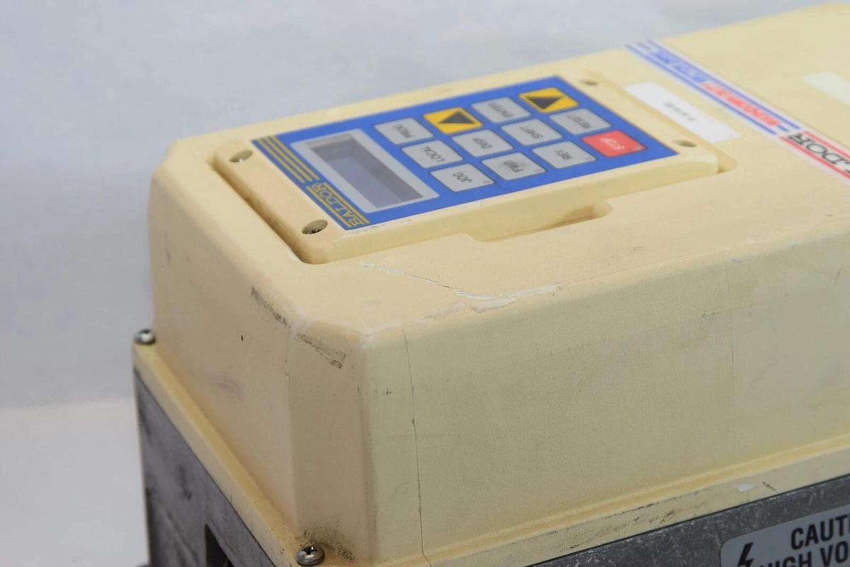 Used BALDOR ZD18H402-W 460Vac 3Ph 50/60Hz Washdown Duty Vector Drive *Cracked Case*