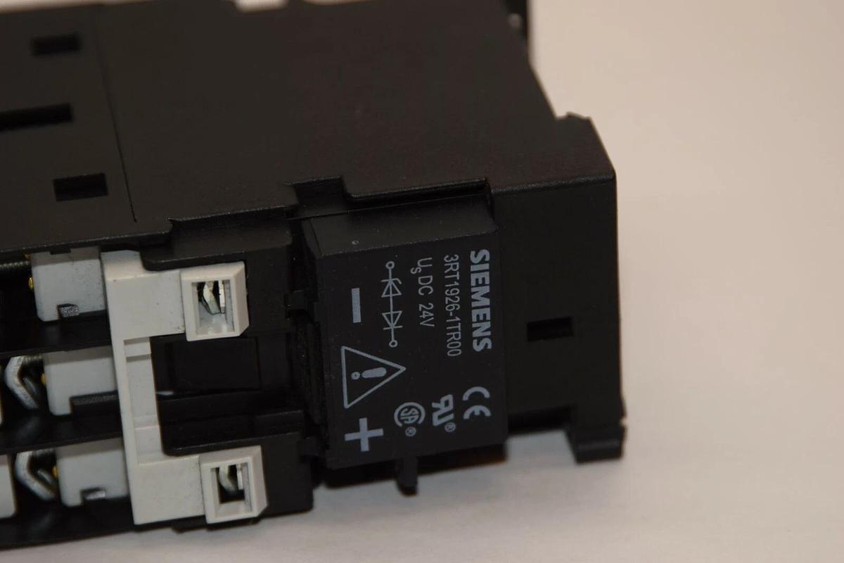 Used SIEMENS 3RT1023-1B..0 3RT10231B 24V Coil Contactor With L0160503