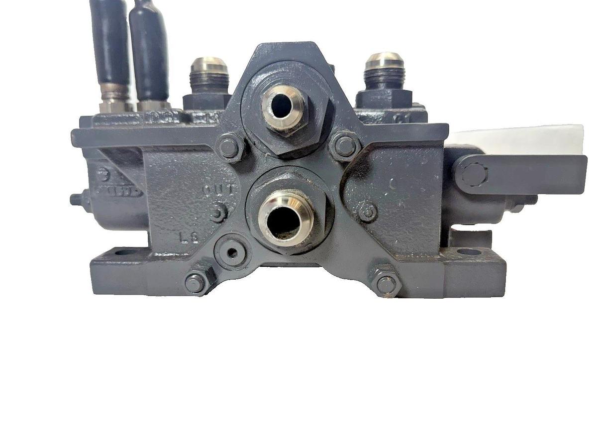 Used Altec Vermeer Prince Hydraulic Valve 1 Spool Valve block 1139 DB8505-800 AE21