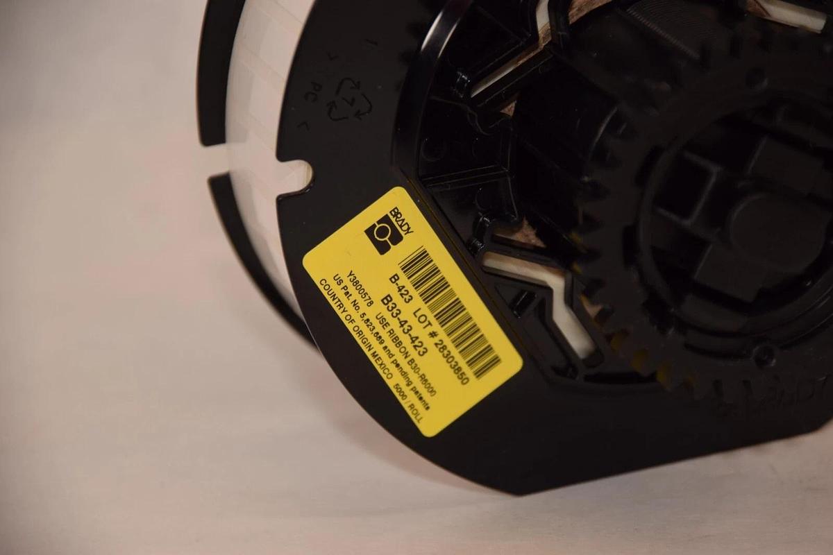 Used BRADY B33-43-423 0.25" x 1.25" White Workhorse Labels