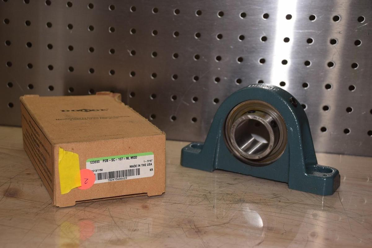 DODGE P2B-SC-107-NL MOD 1-7/16" PILLOW BLOCK BEARING NEW