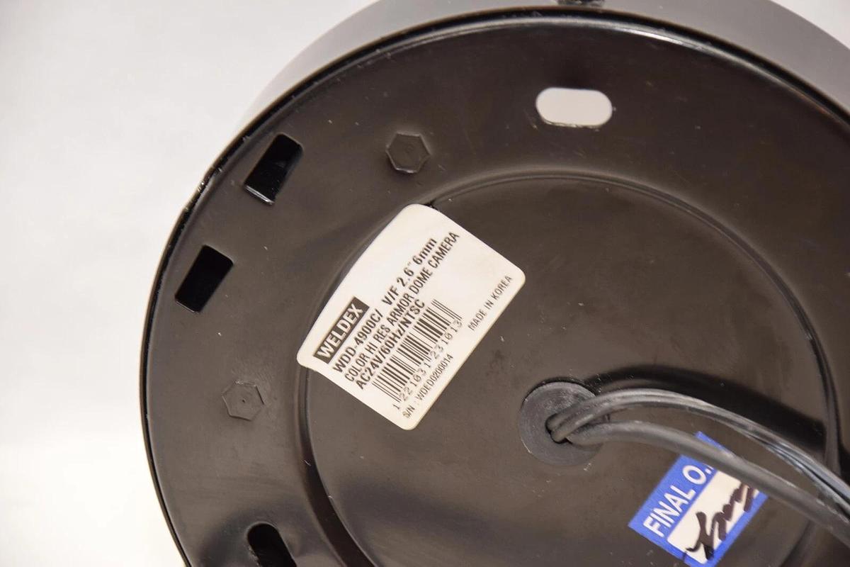 Used WELDEX WDD-4900C V/F 2.6" 6mm Color Indoor Armordoor CCD Camera