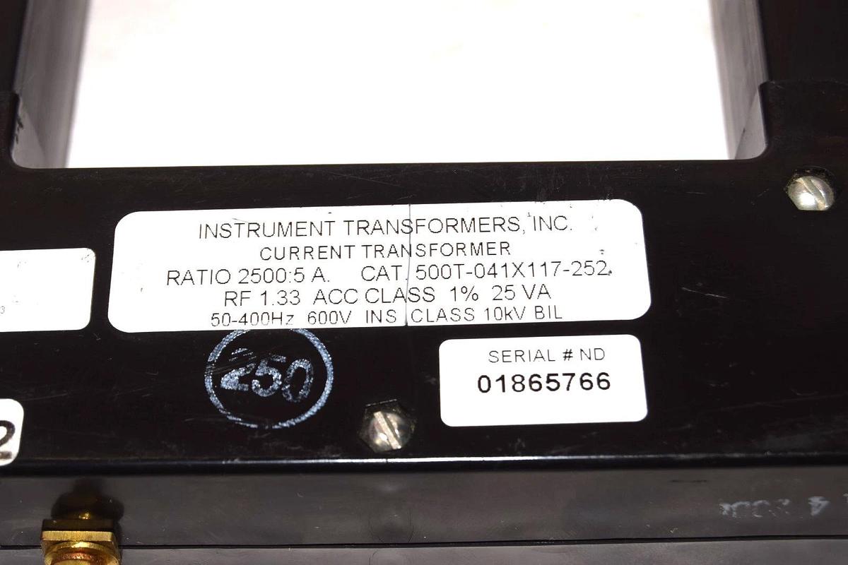 Used Instrument Transformers Current Transformer 2500:5A Ratio 500T-041X117-252