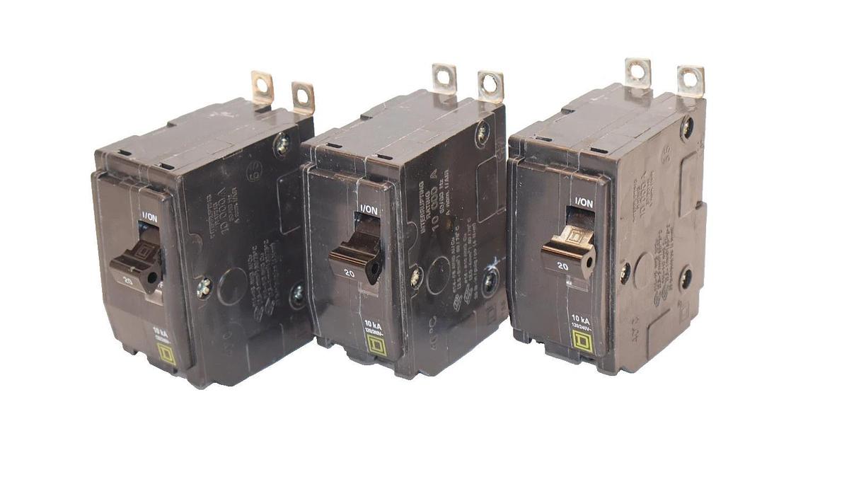 Used Square D Tipo/Q0B 2Pole 20A Amp Circuit Breaker (Lot of 3)