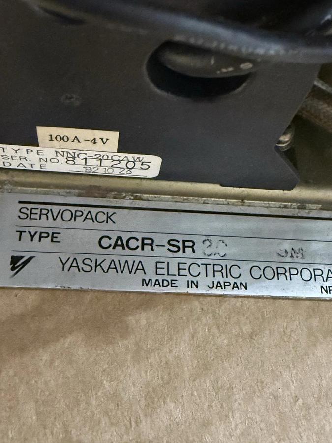 Used Yaskawa ServoPack Servo Controller Drive CACR-SR30TZSM CACR-SR30TZ6SM-E