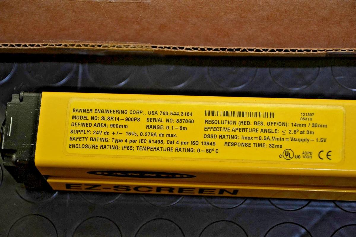 BANNER EZ-Screen Receiver Light Curtain SLSR14-900P8 SLSR14900P8 0.1-6m  NEW