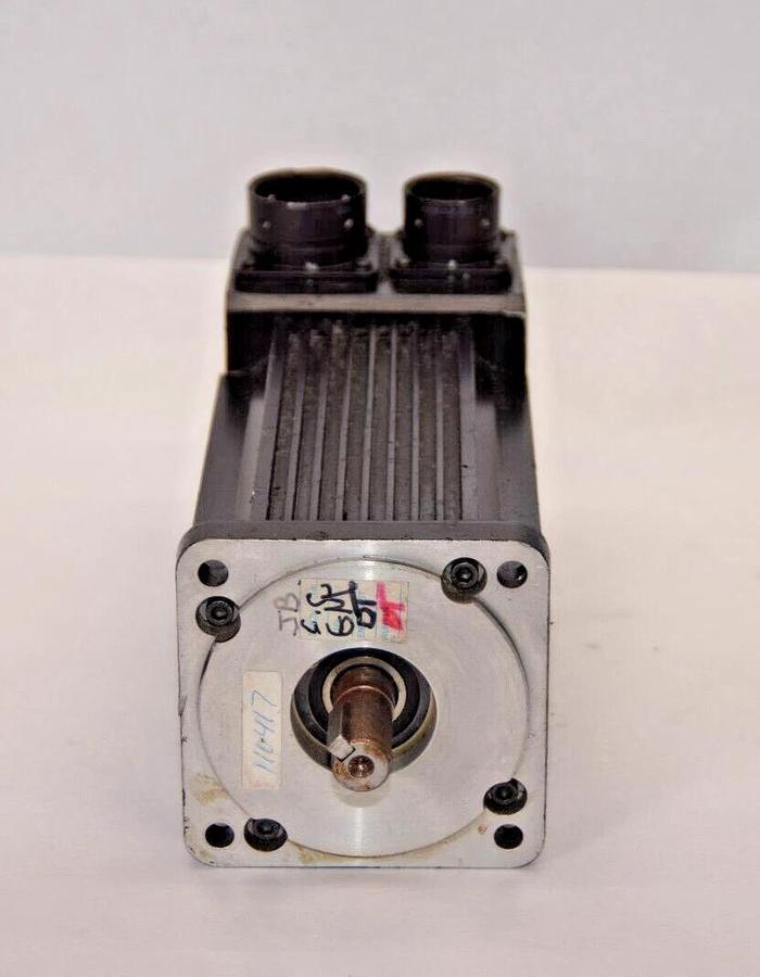 Used ALLEN BRADLEY 1326 AC Servo Motor 1326AS-B330H-21 1326ASB330H21 Ser A 6000rpm