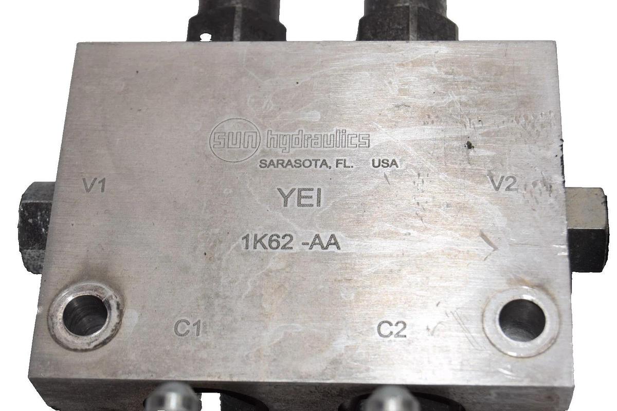 Used Sun Hydraulics YEI 1K62-AA Cross Pilot Manifold Valve