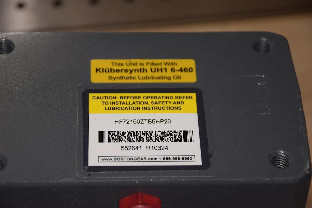 BOSTON GEAR HF72150ZTB5HP20 0.66HP GEAR REDUCER NEW