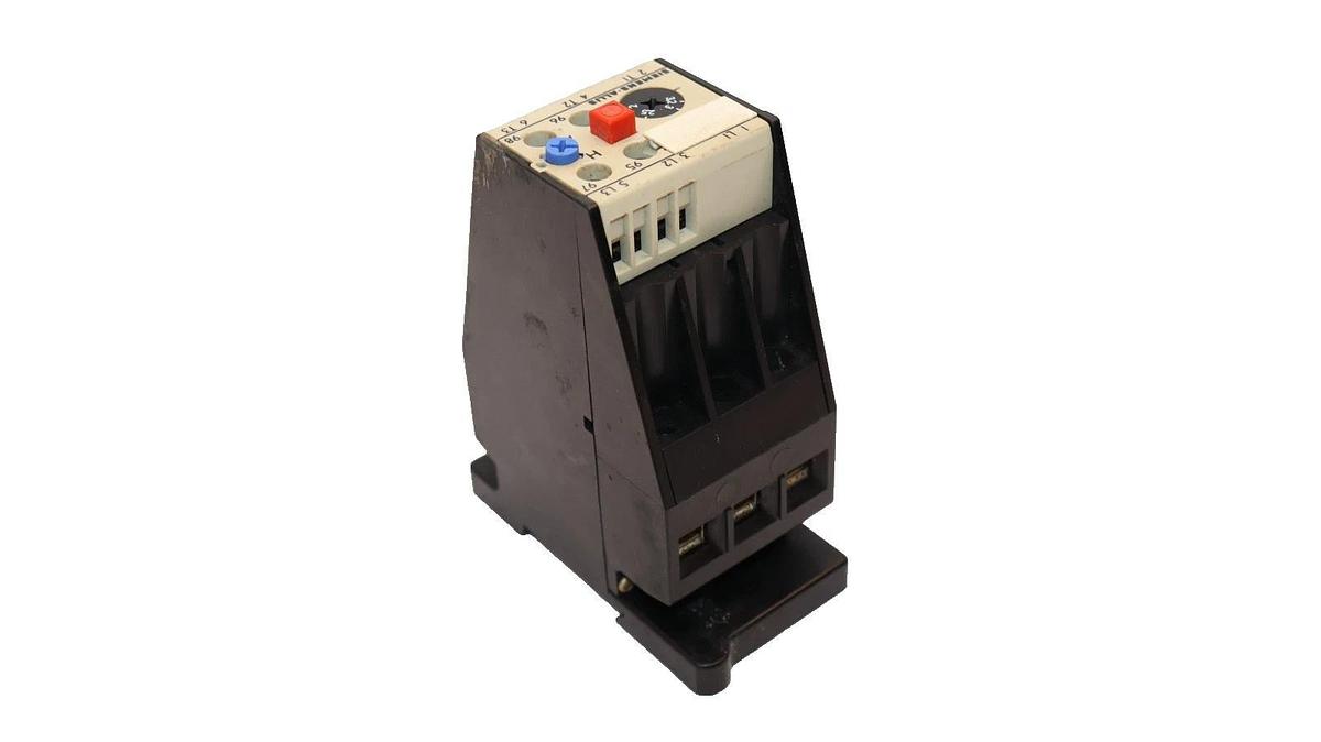 Used Siemens - Allis OLR0320 OLR-0320 OLR 0320 2-3.2Amp 2-3.2A Amp Overload Relay