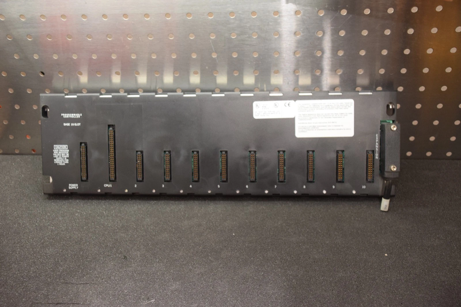 Used GE FANUC IC693CHS391H 10 SLOT EXPANSION BASEPLATE