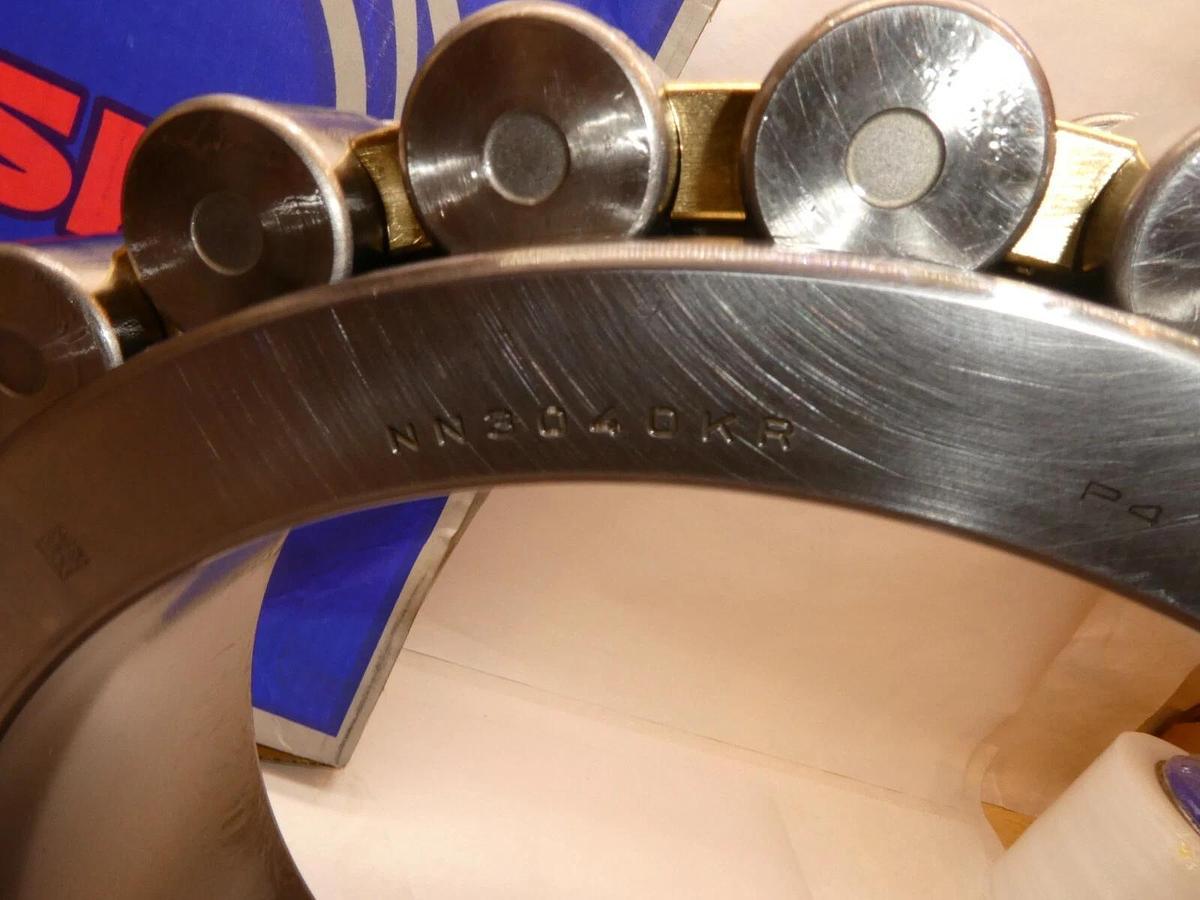 (New) NSK BEARING NN3040KR P4 Race NN3040MBKRE44CC1P4 NN3040MBKRE44CC1P4