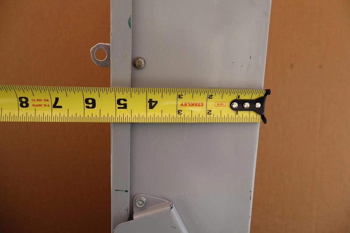 GE 200A Safety Switch Non-Fusible Enclosure Disconnect 250VDC THN3364 3Pole