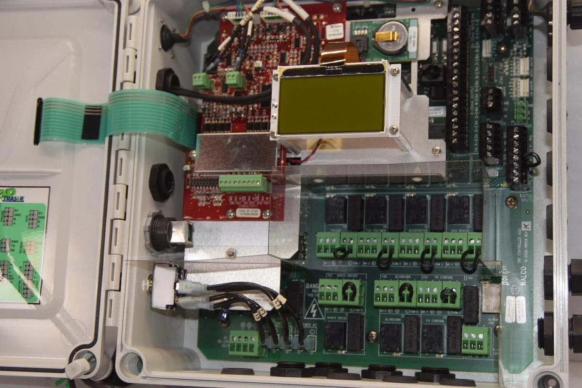 Used NALCO 3D Trasar 3DT Cooling Controller 3DT-5000 3DT5000 3DT-5000-B 4x 90-240v