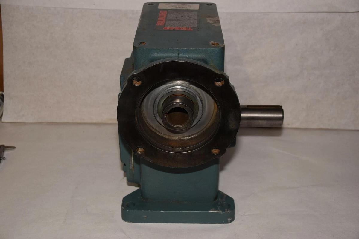 (New) Dodge Gear Reducer MR94653L1 TD C 18:1 1750 Input RPM 2293 Q350b020M180L1