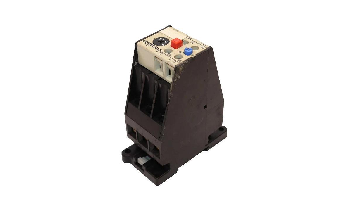 Used Siemens - Allis OLR0320 OLR-0320 OLR 0320 2-3.2Amp 2-3.2A Amp Overload Relay