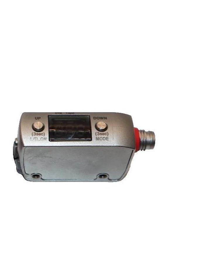 Used Keyence LR-ZB250C3P Self-Contained CMOS Laser Sensor