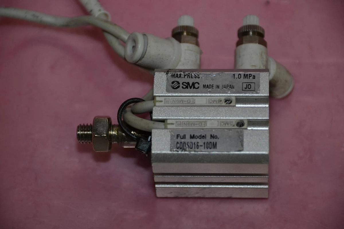 Used SMC VALVE CDOSD16-10DM CDOSD16 10DM CDQSB16-10DM CDQSB16 10DM CDQSB1610DM
