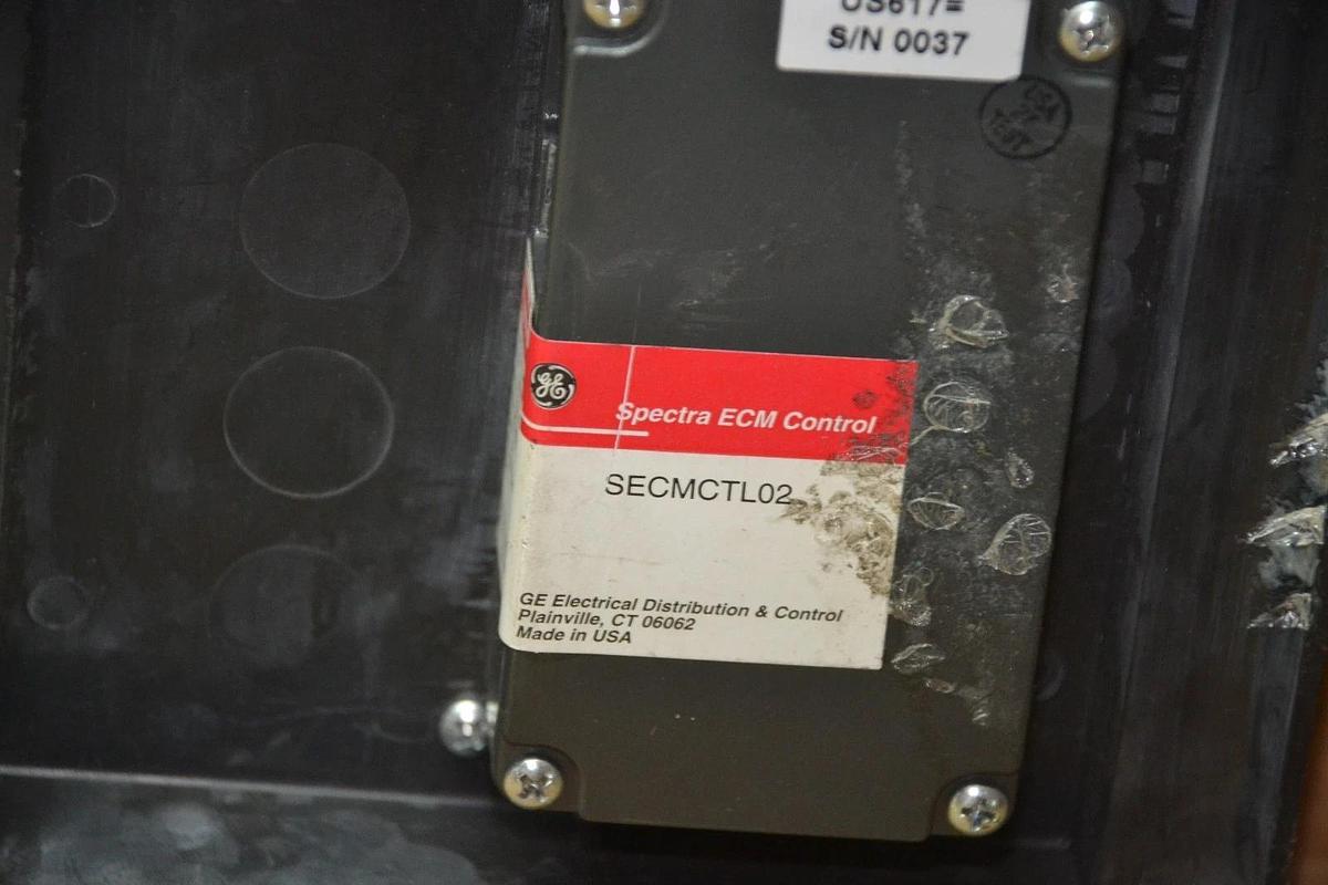 Used GE GENERAL ELECTRIC SECMDSP1 with SECMCTL02 Spectra ECM Display